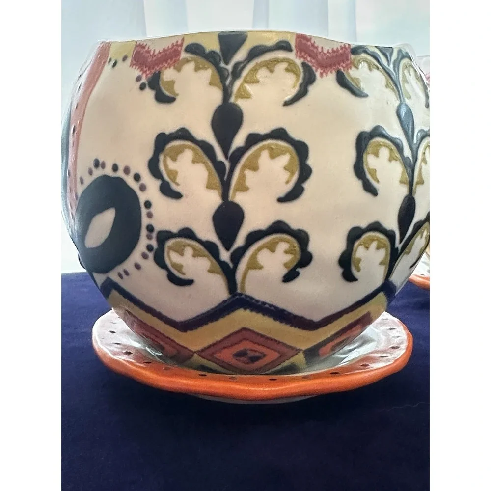 2 Ceramic Round Planters Multicolor Floral Pattern w/ Saucers Drainage Holes